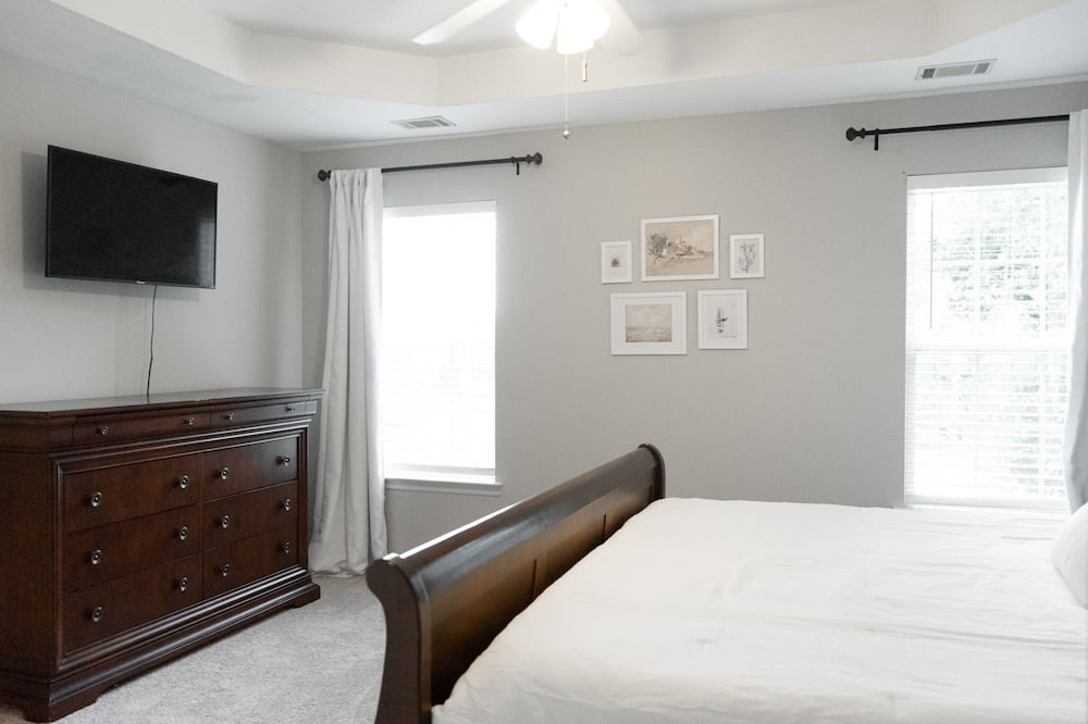 Photo of Bedroom in National Hills