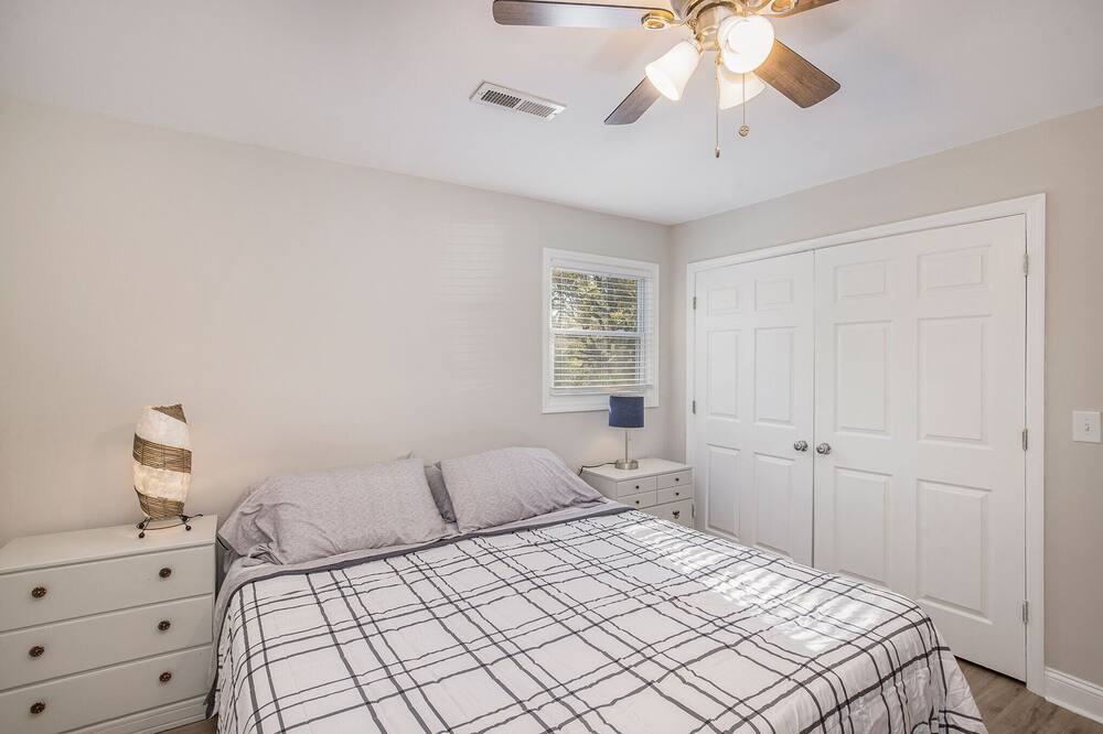 Photo of Bedroom in West Ashley