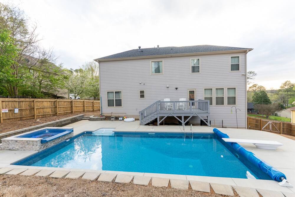 Photo of Outdoor in Addison Heights