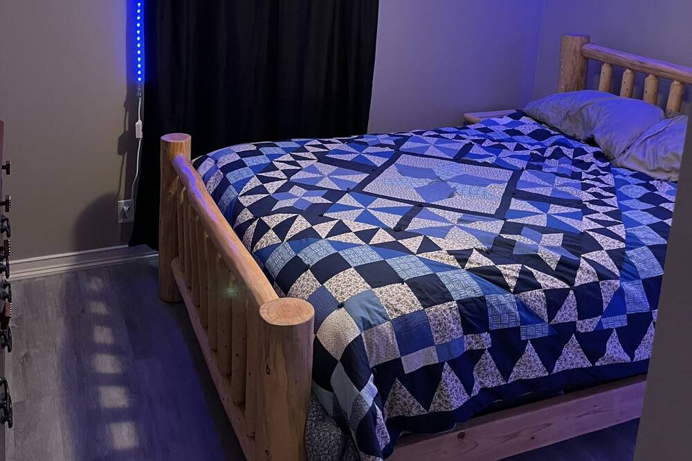 Photo of Bedroom in Monticello