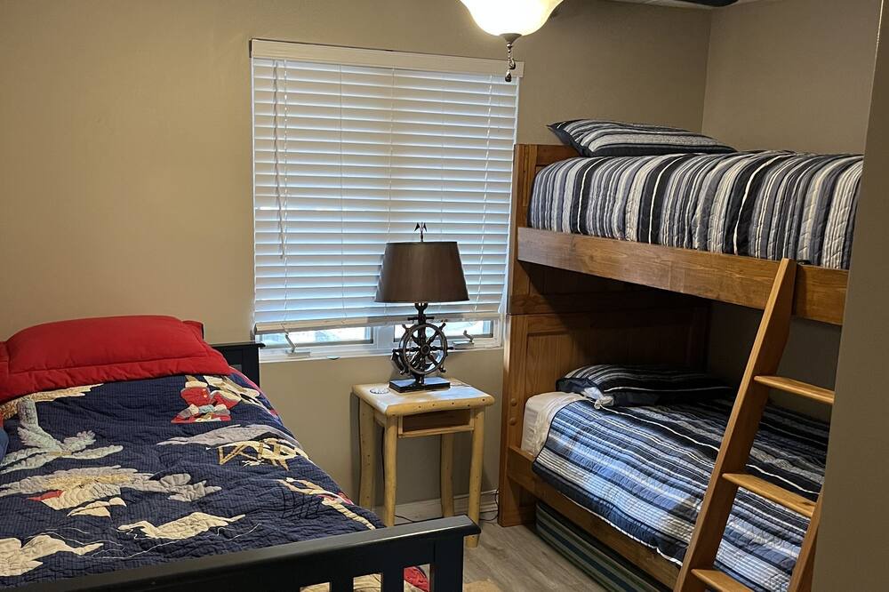 Photo of Bedroom in Monticello