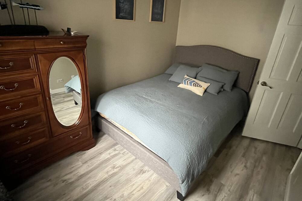 Photo of Bedroom in Monticello