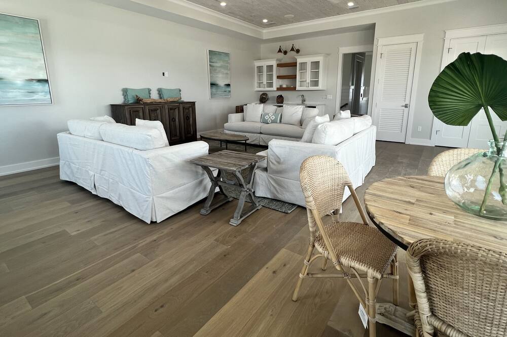 Photo of Livingroom in Laguna Beach