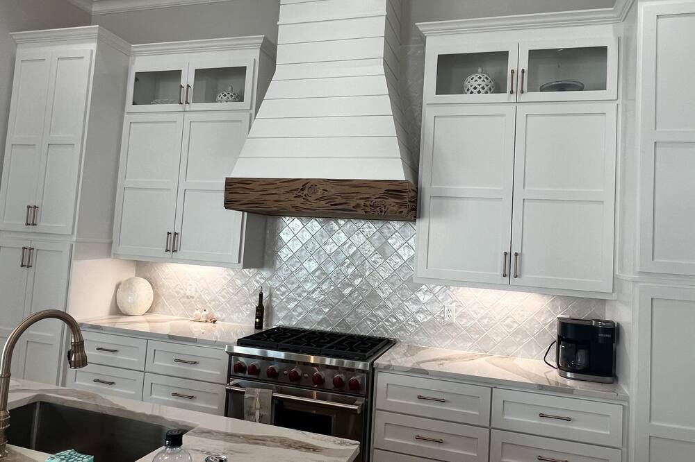 Photo of Kitchen in Laguna Beach