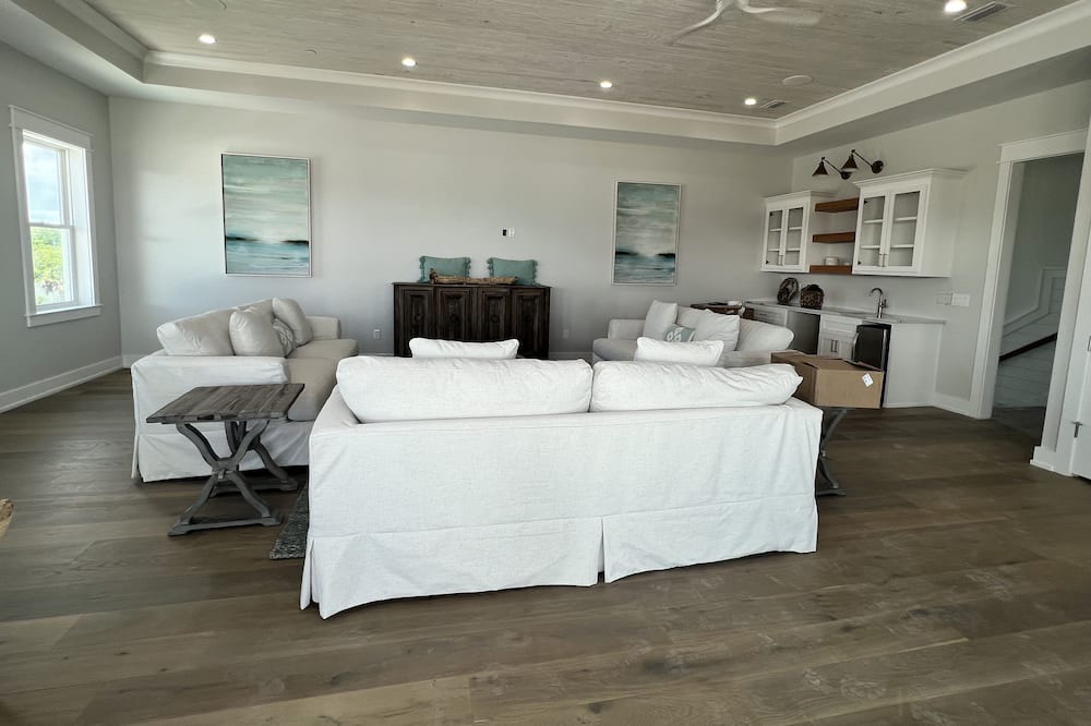Photo of Livingroom in Laguna Beach