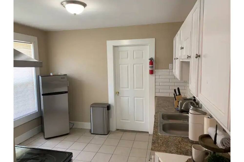 Photo of Kitchen in Crestline Heights