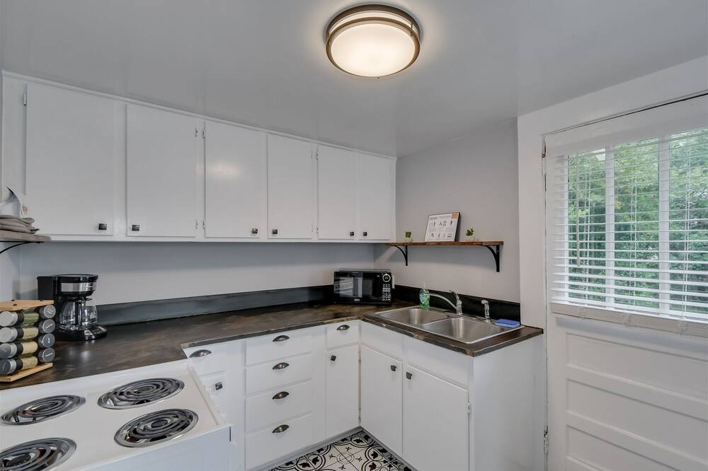 Photo of Kitchen in Midtown