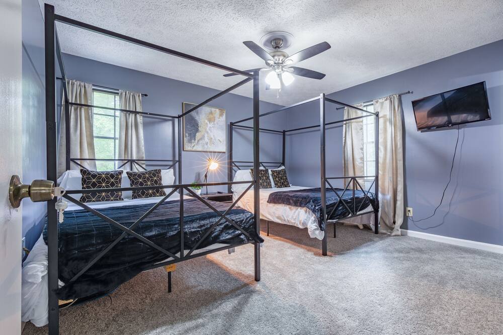 Photo of Bedroom in Powder Springs
