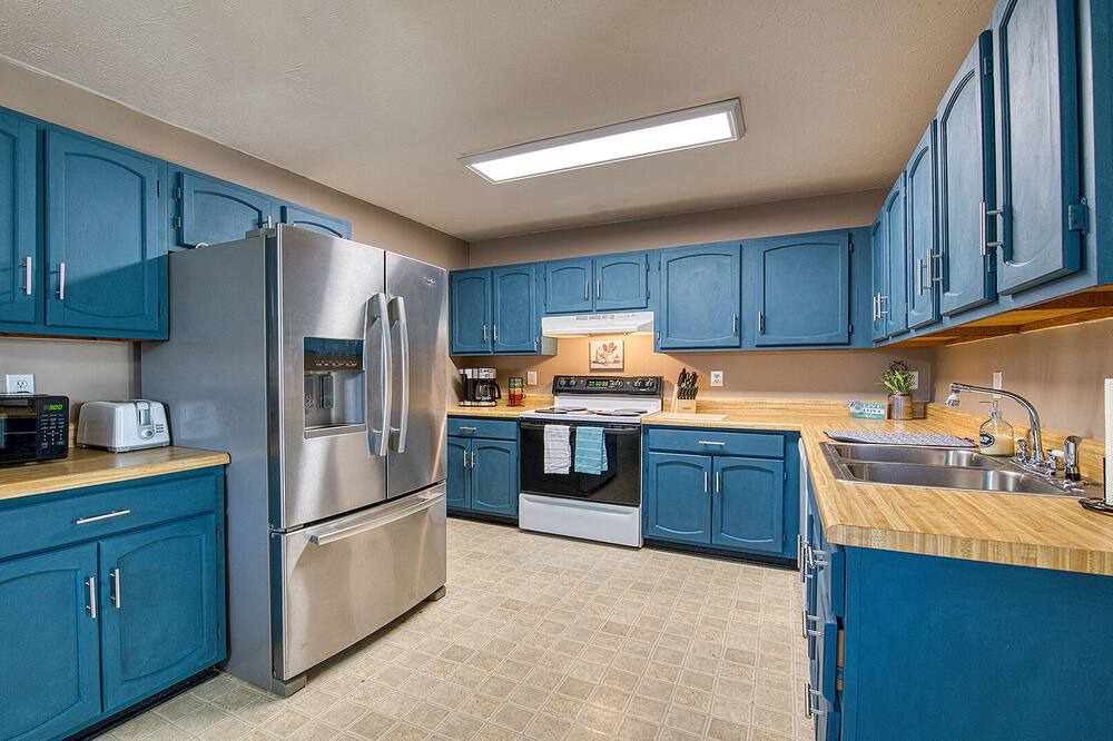 Photo of Kitchen in Maggie Valley
