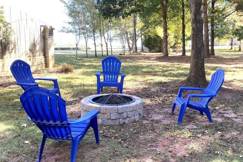 Photo of Outdoor in Griffin