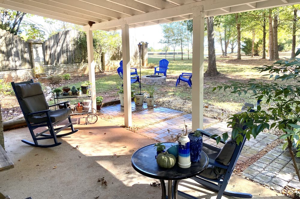 Photo of Outdoor in Griffin