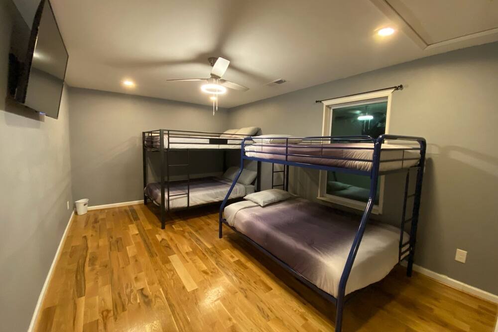 Photo of Bedroom in Irondale