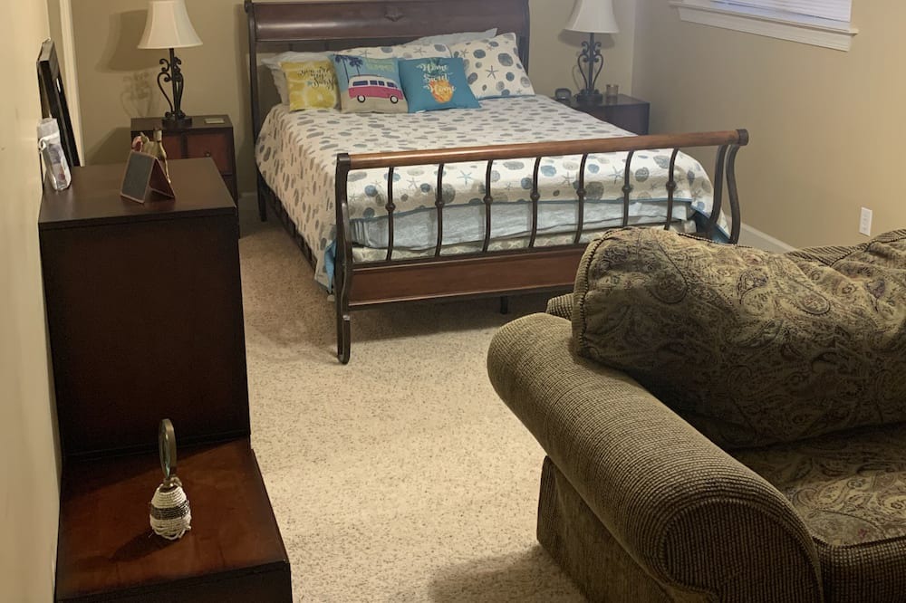 Photo of Bedroom in Eufaula