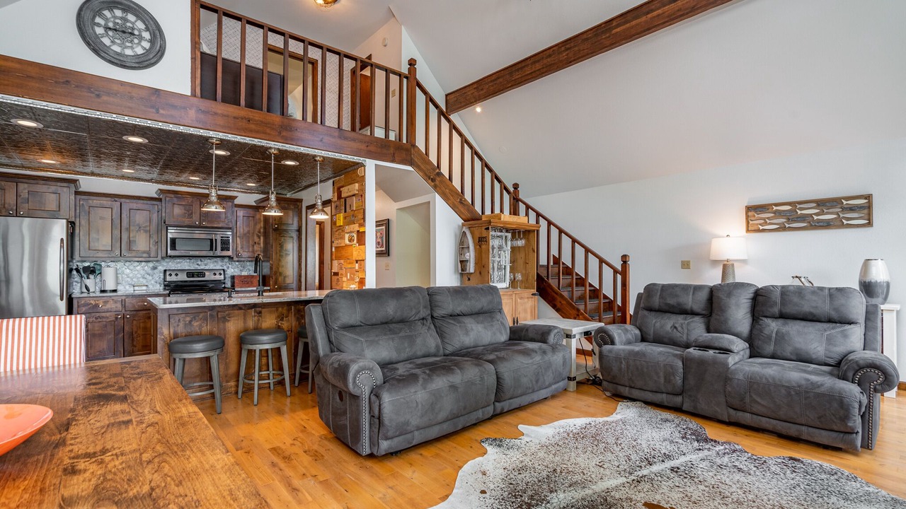 Photo of Livingroom in Eatonton
