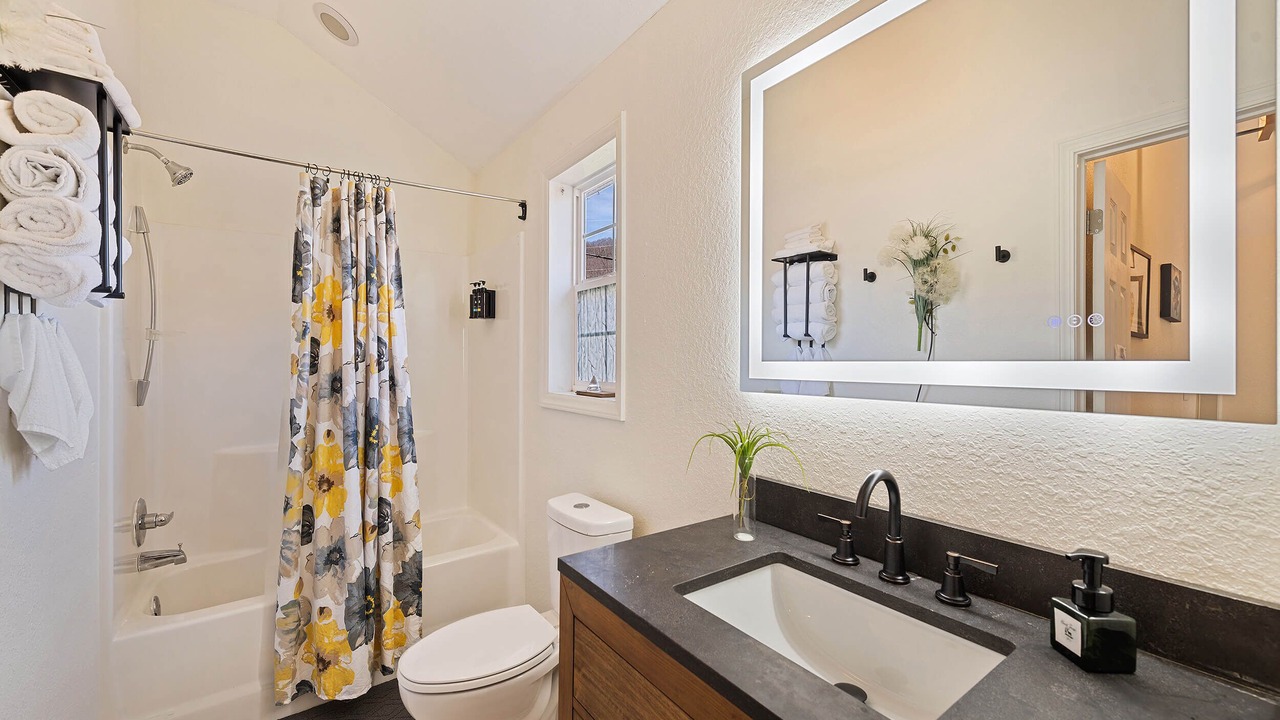 Photo of Bathroom in Maggie Valley