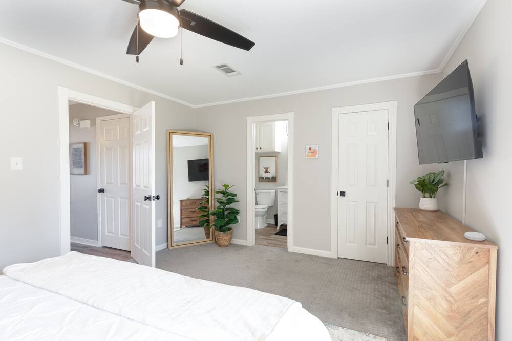 Photo of Bedroom in Biloxi