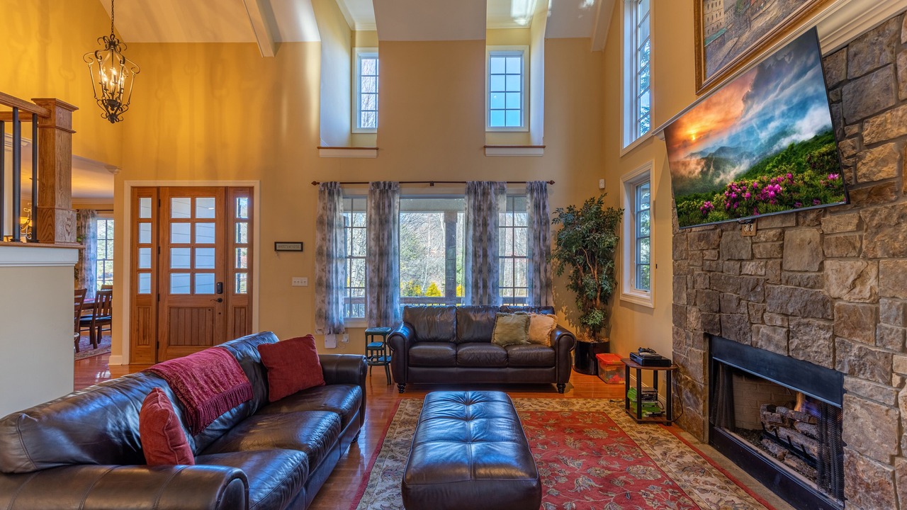 Photo of Livingroom in Altamont