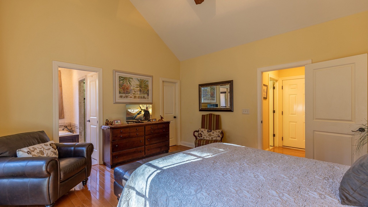 Photo of Bedroom in Altamont