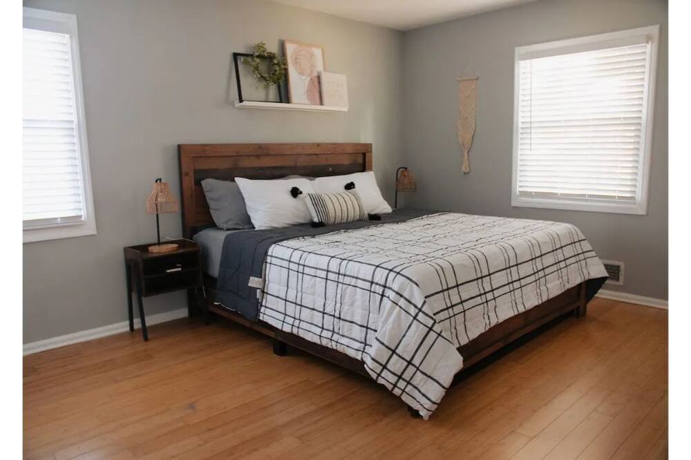 Photo of Bedroom in Morrow