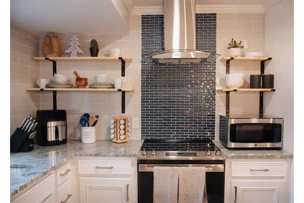 Photo of Kitchen in Morrow