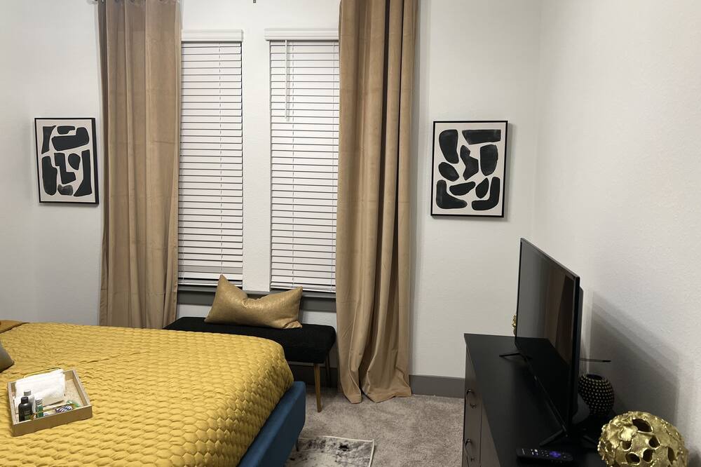 Photo of Bedroom in University Place