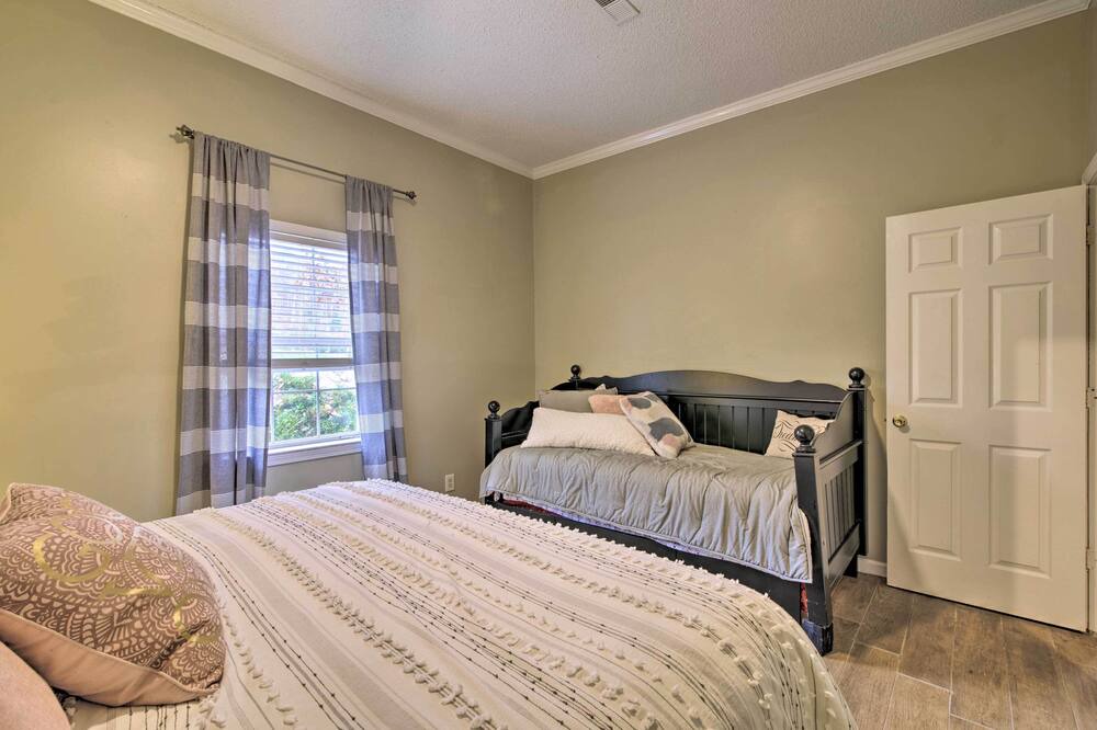 Photo of Bedroom in Arley