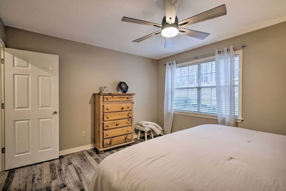 Photo of Bedroom in Arley