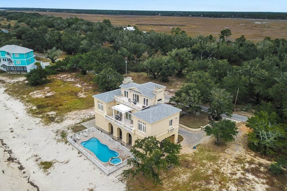 Photo of Others in Ocean Springs