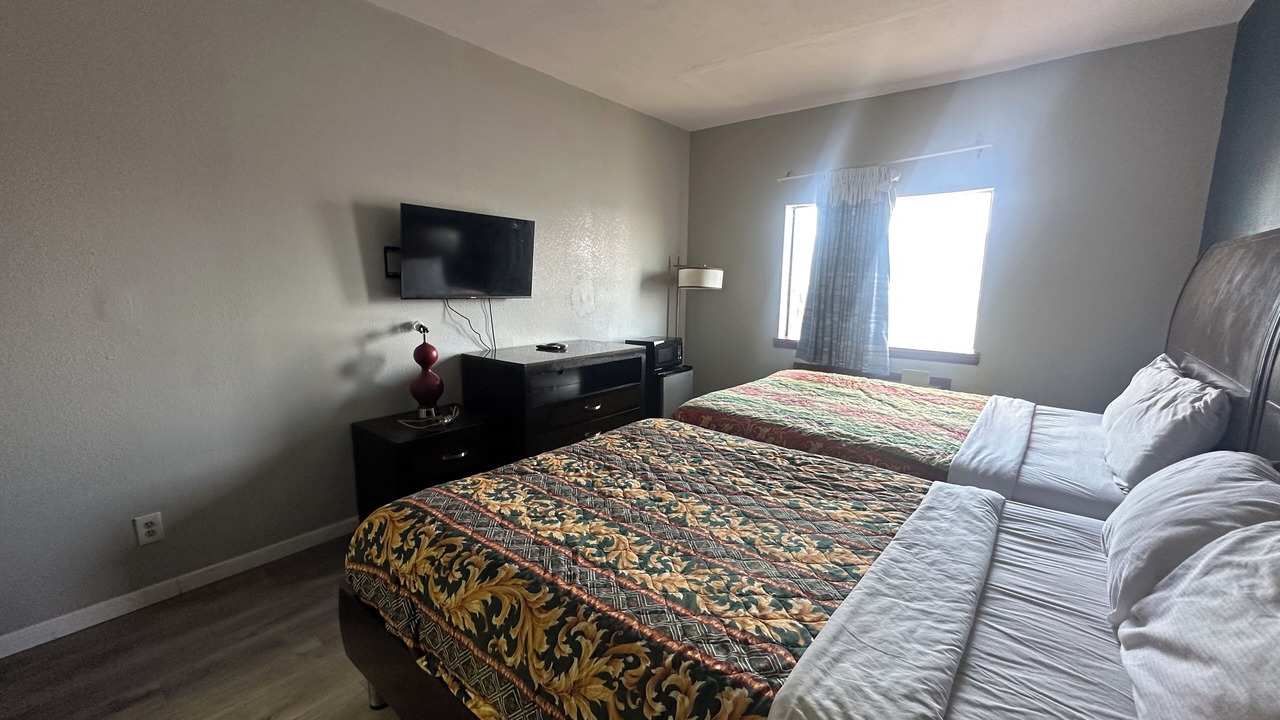 Photo of Bedroom in Barnesville