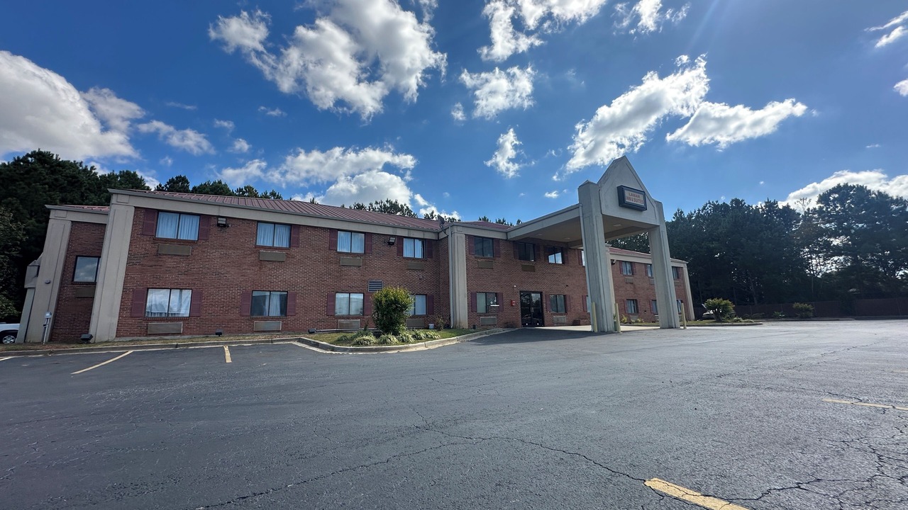 Photo of Outdoor in Barnesville