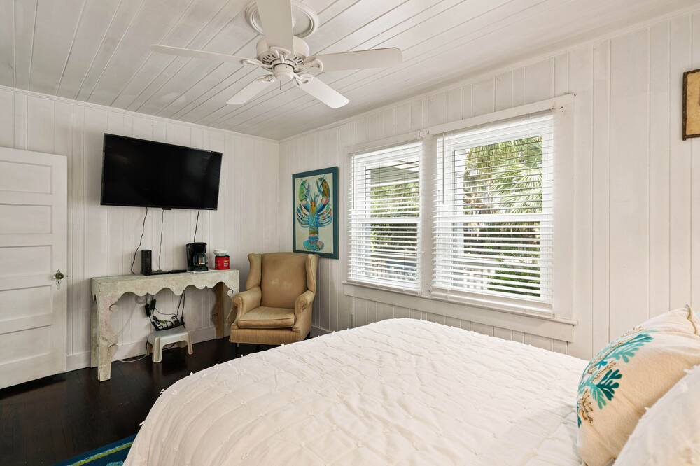Photo of Bedroom in King City