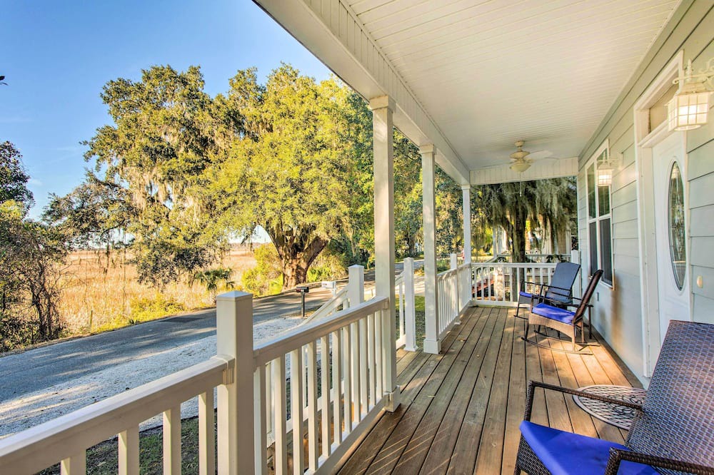 Photo of Outdoor in Darien