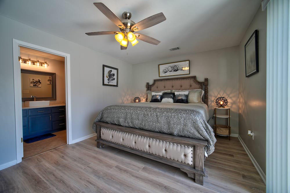 Photo of Bedroom in Warner Robins