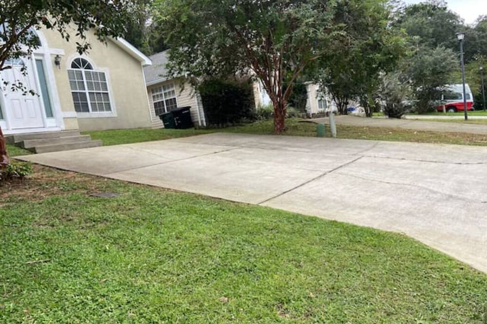 Photo of Others in Tallahassee