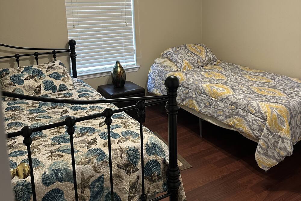 Photo of Bedroom in Tallahassee