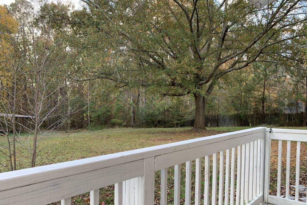 Photo of Outdoor in Powder Springs