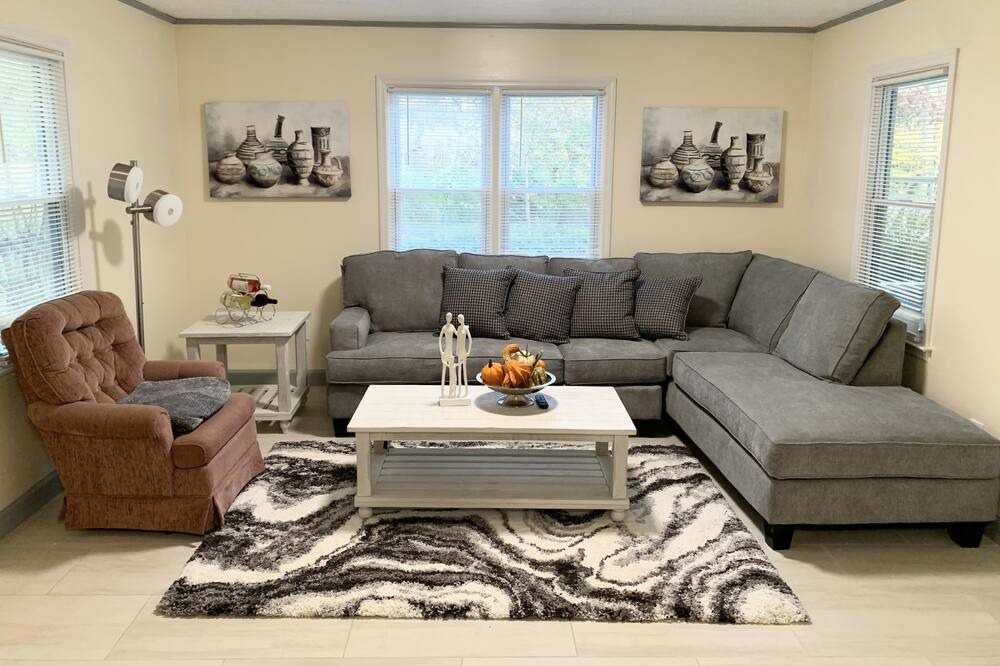 Photo of Livingroom in Powder Springs