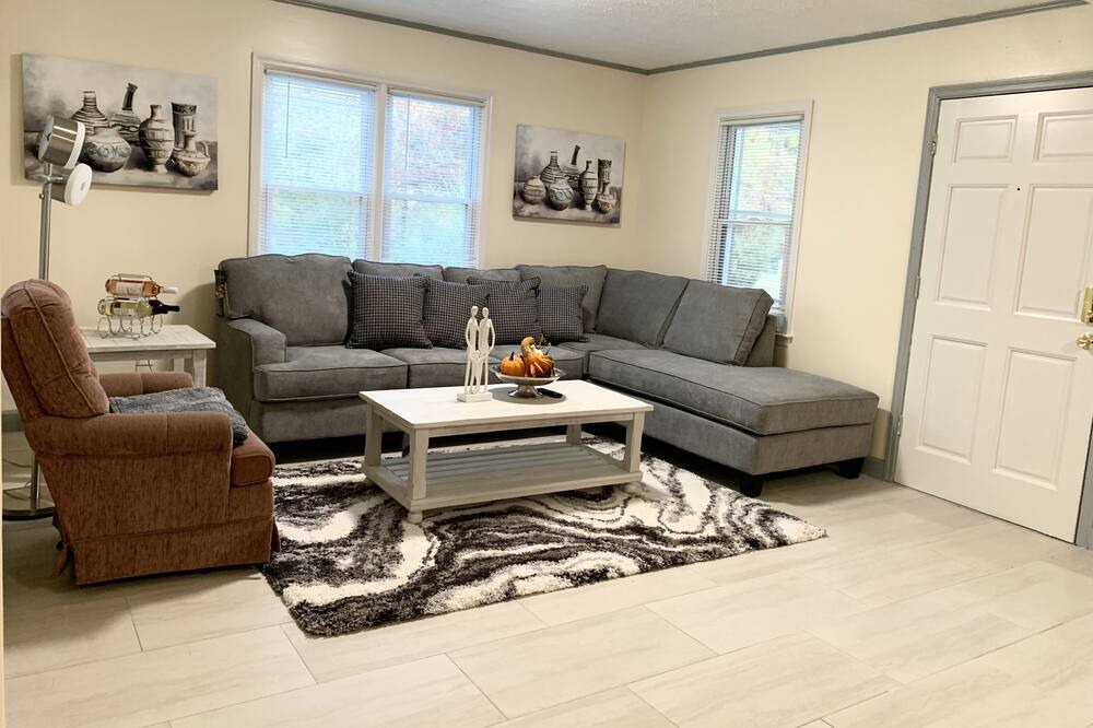 Photo of Livingroom in Powder Springs
