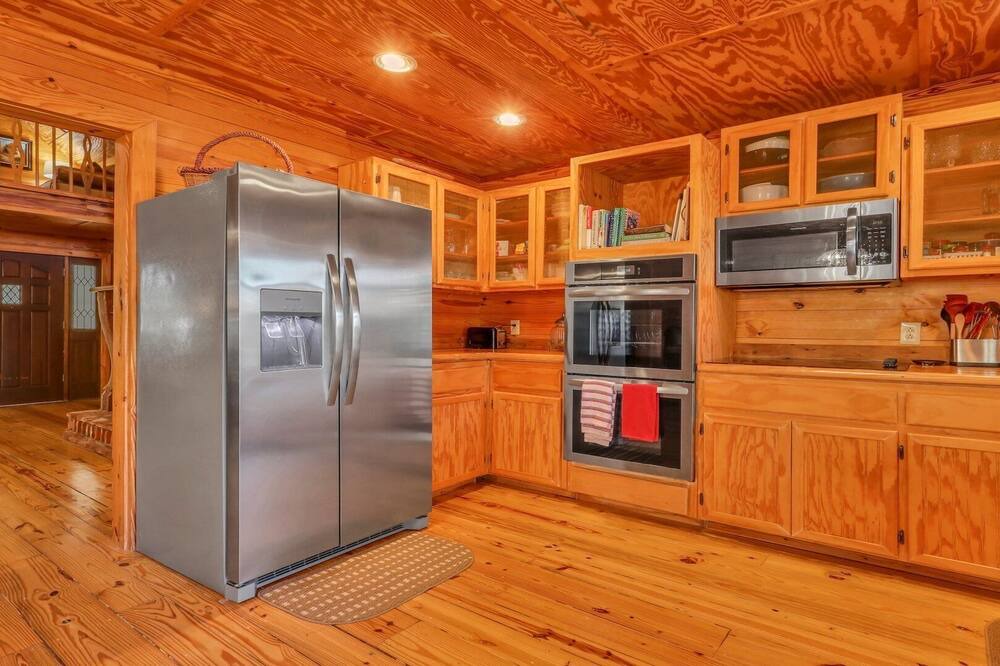 Photo of Kitchen in Waynesville