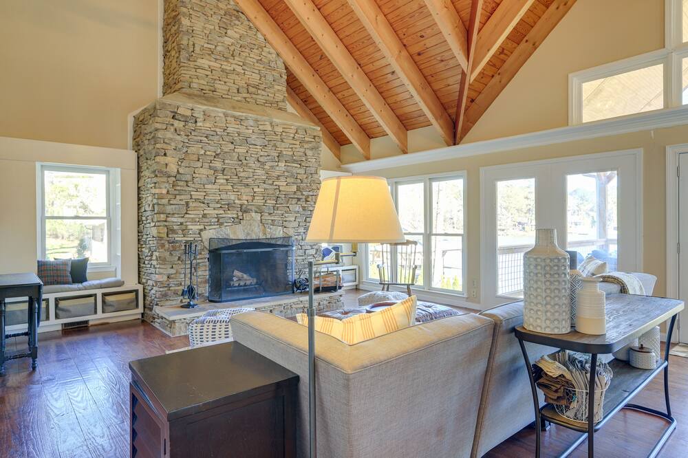 Photo of Livingroom in Jackson