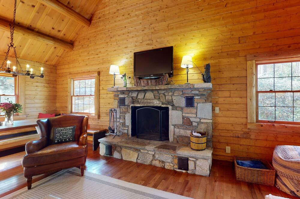 Photo of Others in Lake Toxaway
