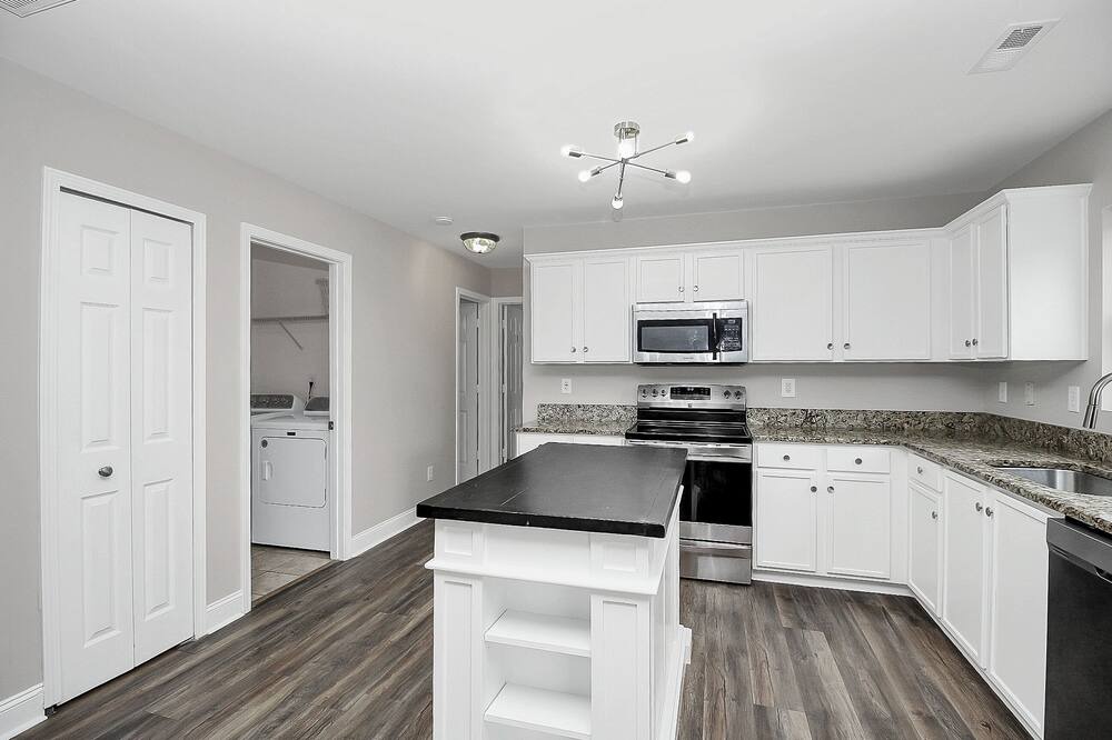 Photo of Kitchen in Huntersville