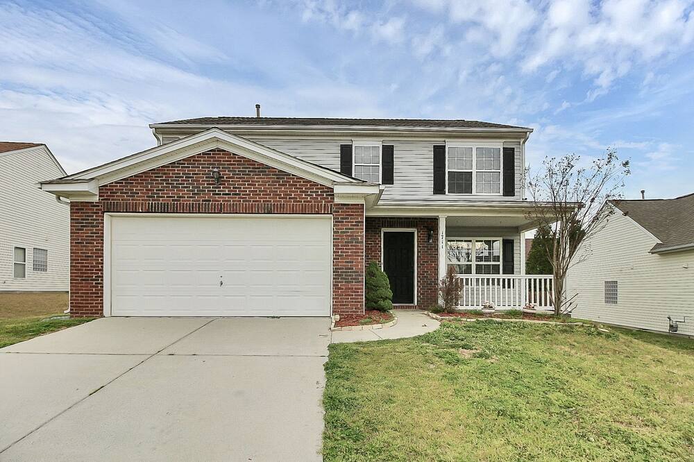 Photo of Outdoor in Huntersville