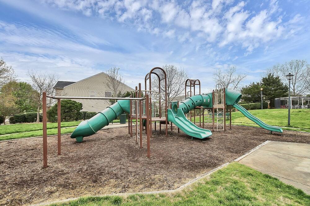 Photo of Others in Huntersville