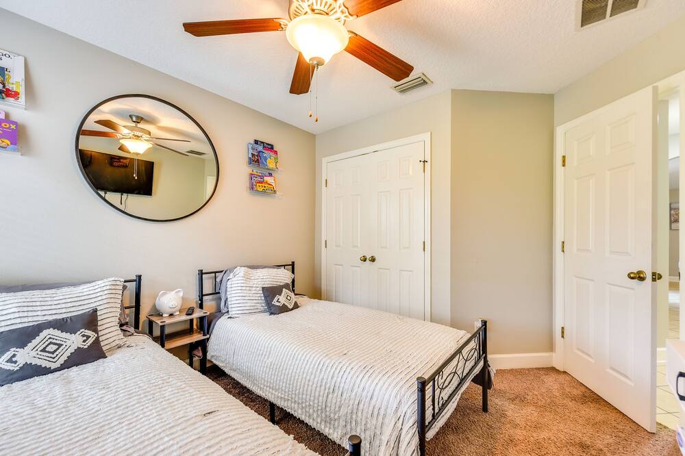 Photo of Bedroom in Northside