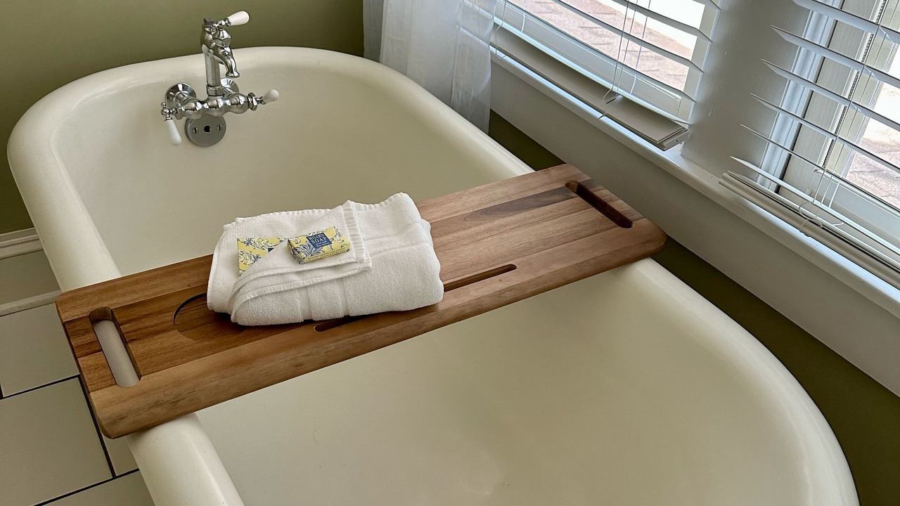 Photo of Bathroom in Black Mountain