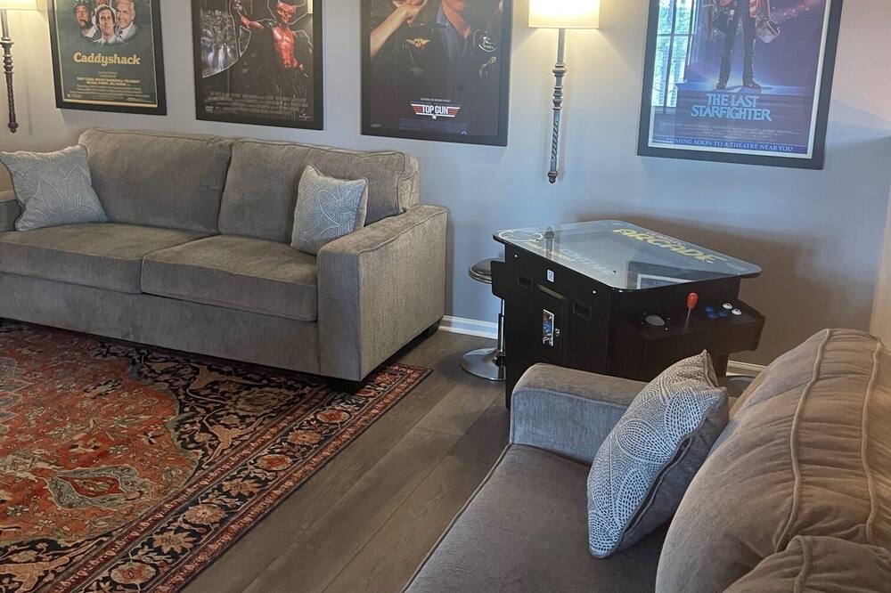 Photo of Livingroom in University Place