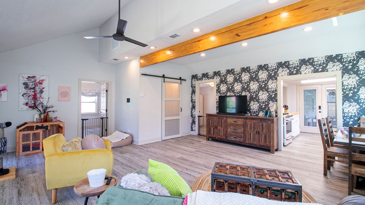 Photo of Livingroom in Gulfport