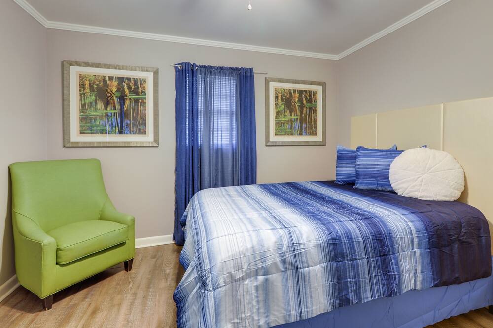 Photo of Bedroom in Macon
