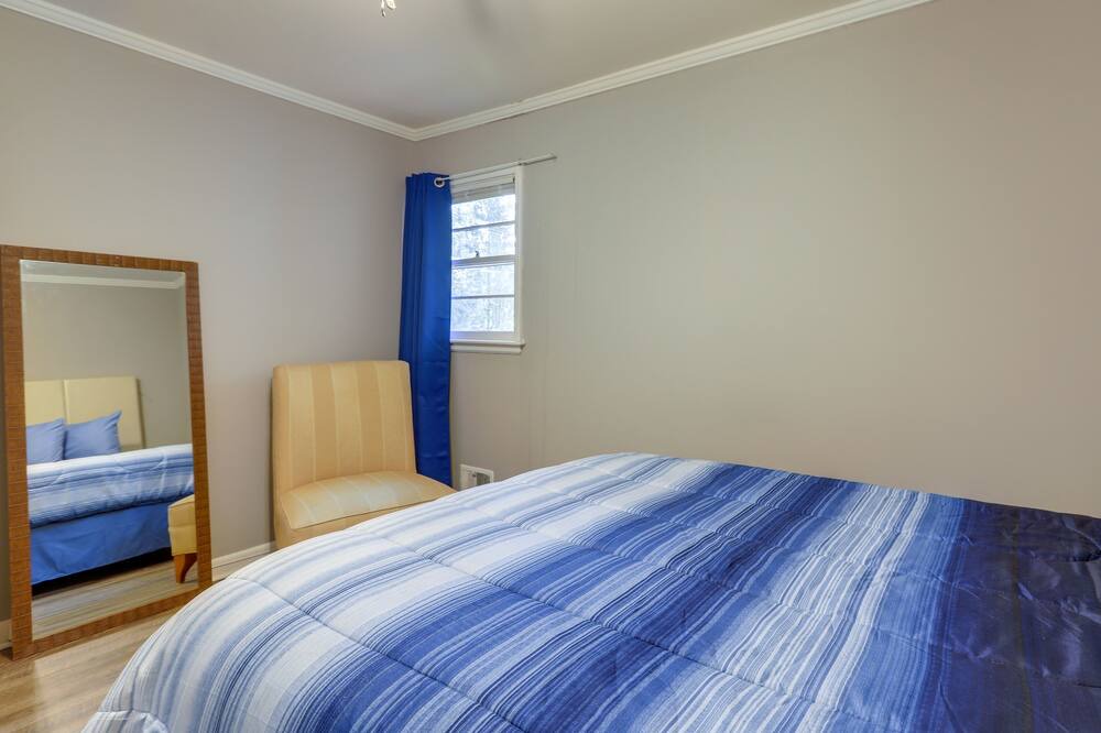 Photo of Bedroom in Macon